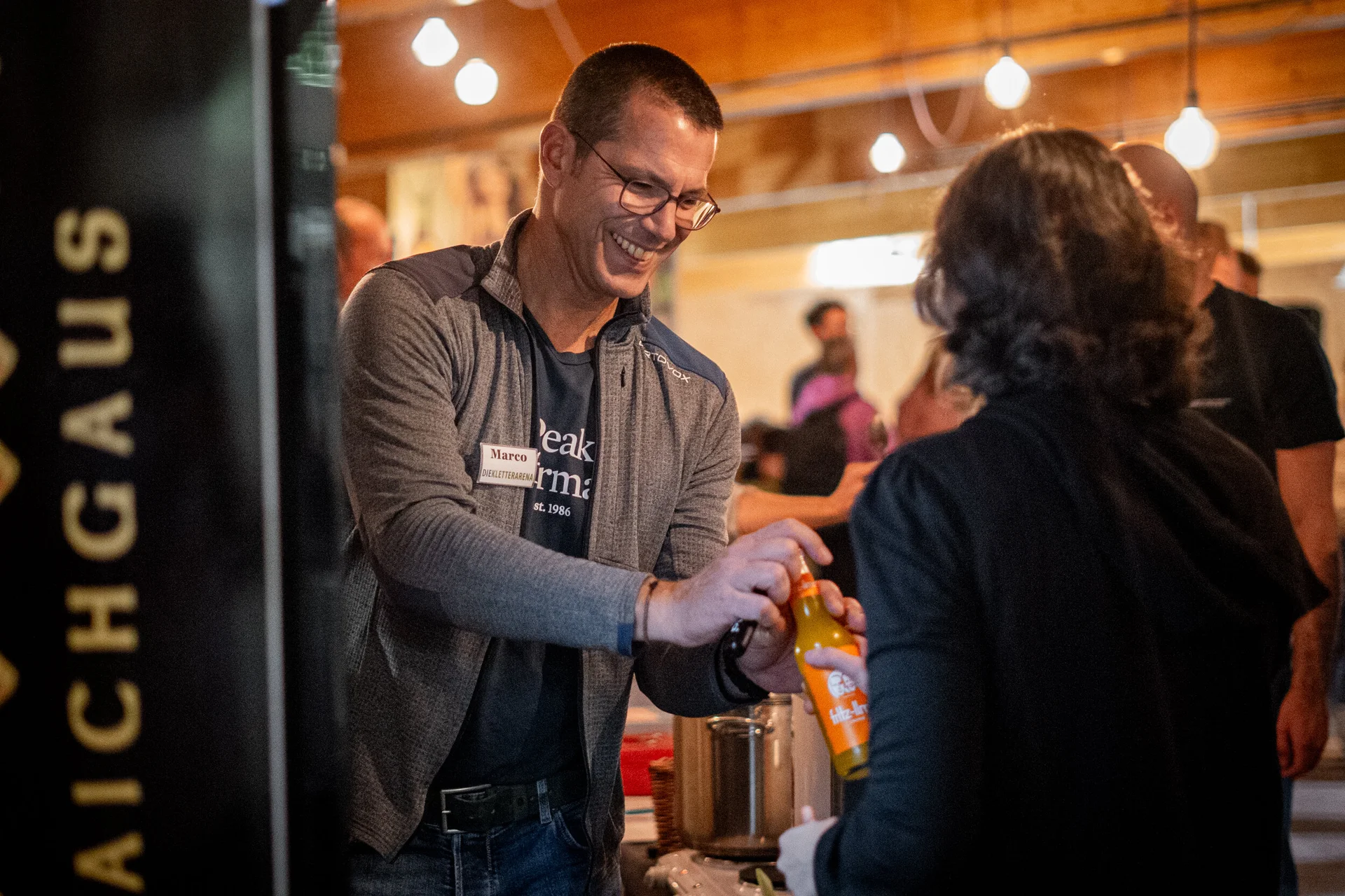 Getränkeausgabe an der Bouldernacht | © Normen Stoll